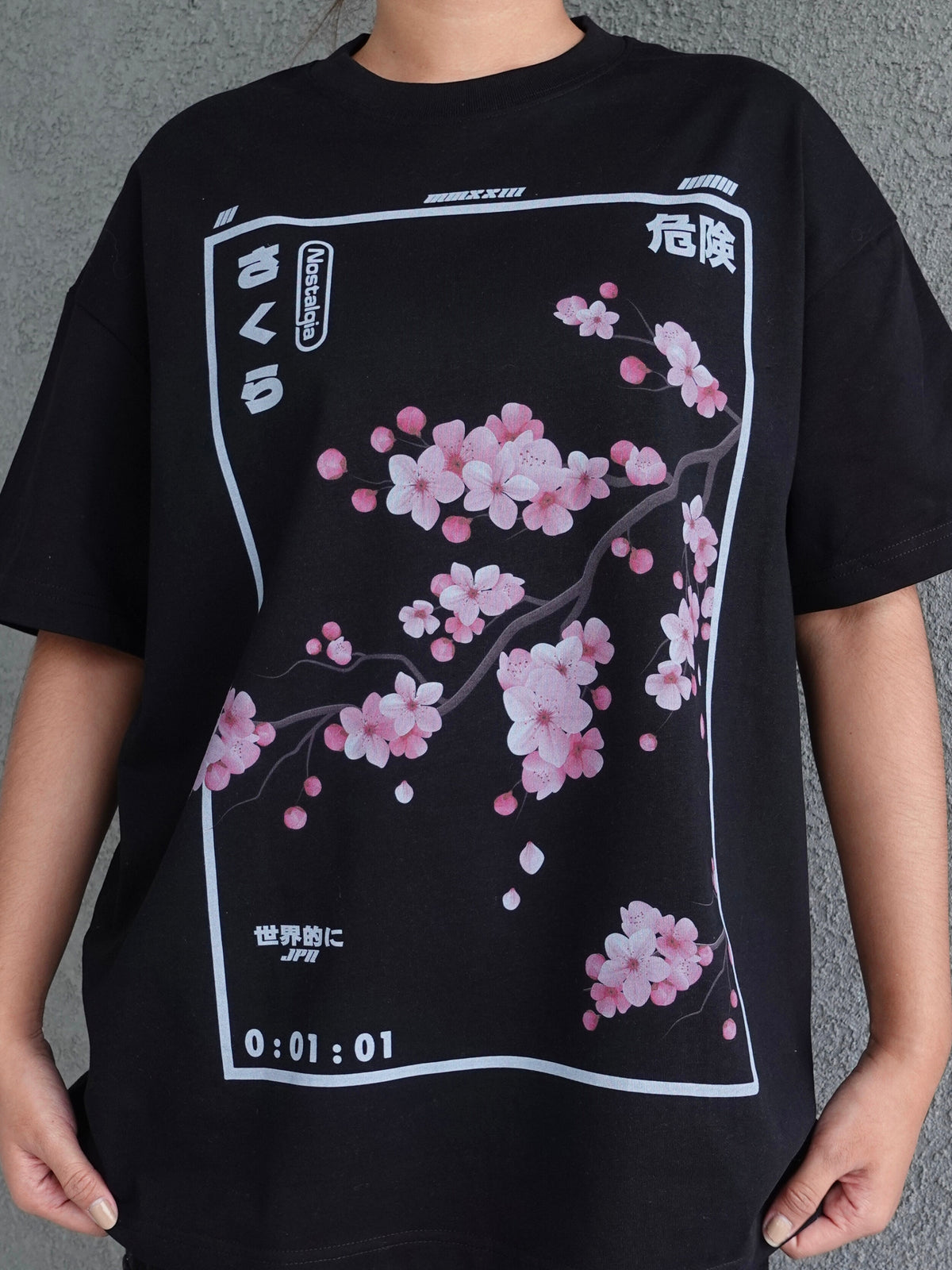 CHERRY BLOSSOM 桜のフロントプリントTシャツ