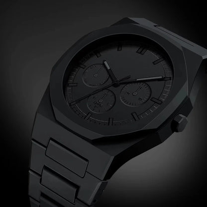 NOIR マットブラックのミニマルウォッチ