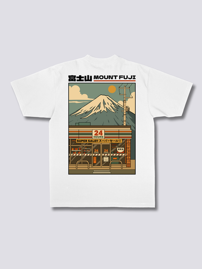 FUJI MART 富士山とコンビニのバックプリントTシャツ