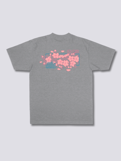 HAZAKURA 葉桜のバックプリントTシャツ