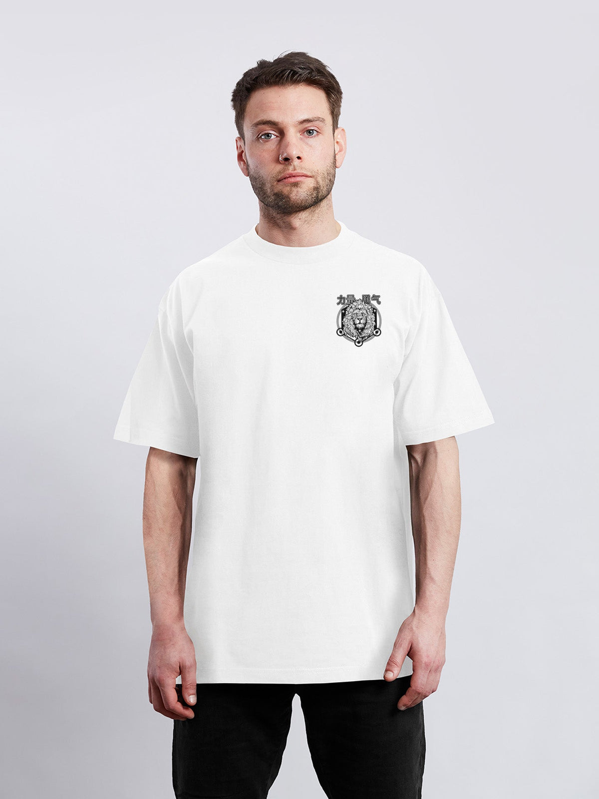 LION 獅子のバックプリントTシャツ