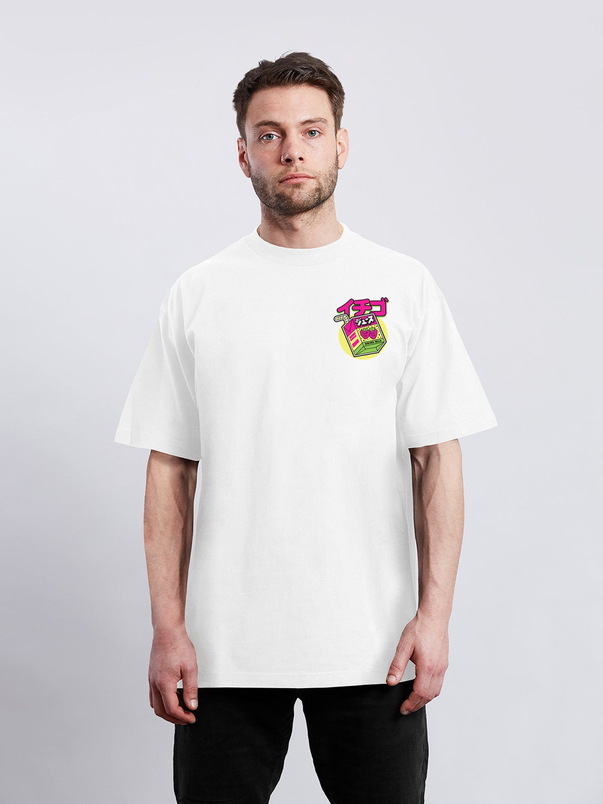 POISON STRAWBERRY いちごジュースのバックプリントTシャツ