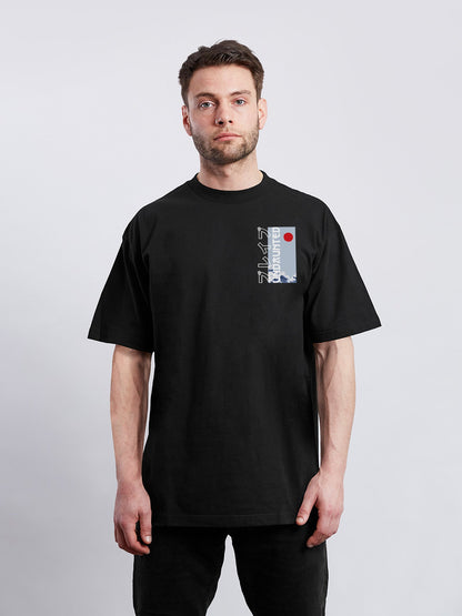 UNDAUNTED 和文字のバックプリントTシャツ