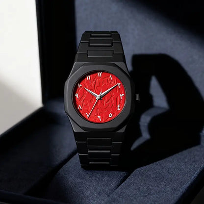 NOIR マットブラックのミニマルウォッチ